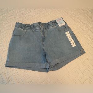 NWT Cat & Jack Cuffed denim wash Blue Jean Kids Shorts size XL (14/16) *PLUS*